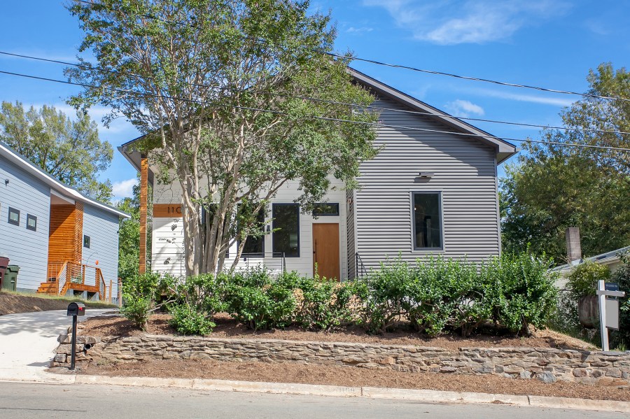 web_1109Fairview_001